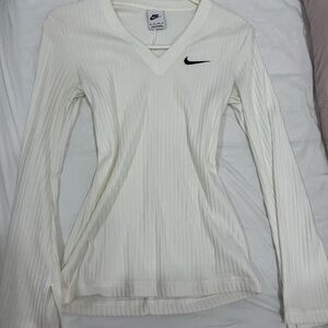 Nike Women's Ribbed White Long Sleeve Tee